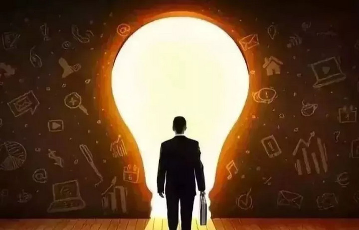 西部利得专精特新量化选股混合 以量化智慧捕捉国企成长机遇