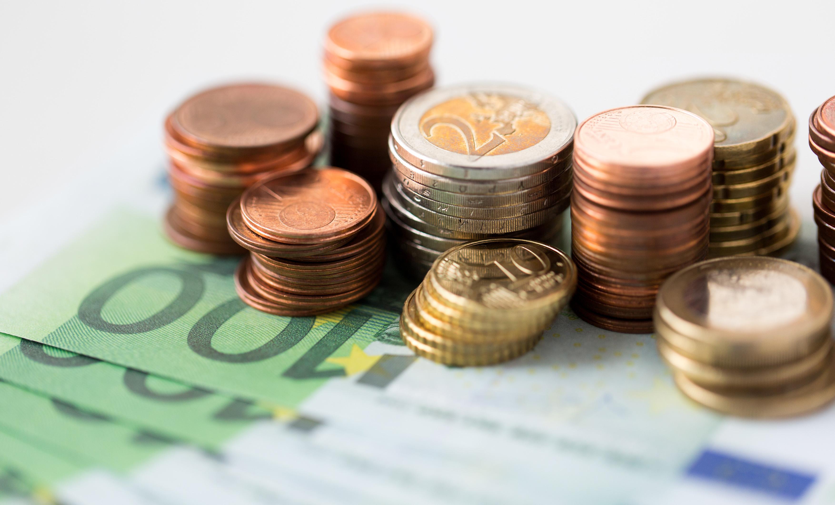 车市遇增利压力汽车金融变阵“稳消费”